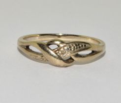 9ct gold twist ring size L ref 6