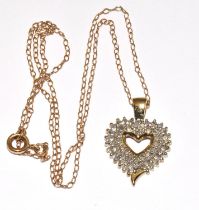 9ct gold Diamond "Love Heart" pendant necklace chain 42cm 4g