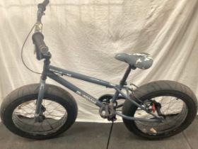 BMX mongoose bike finished in grey colour.