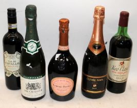 5 x bottles of alcohol to include Laurent-Perrier Champagne Brut and Mumm Cuvee Napa Rose