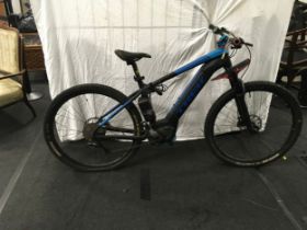 A trek electric bike with charger (untested)(66)