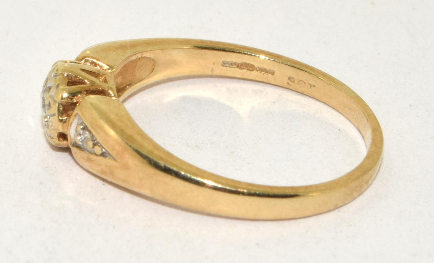 9ct gold ladies vintage Diamond ring size M - Image 2 of 5