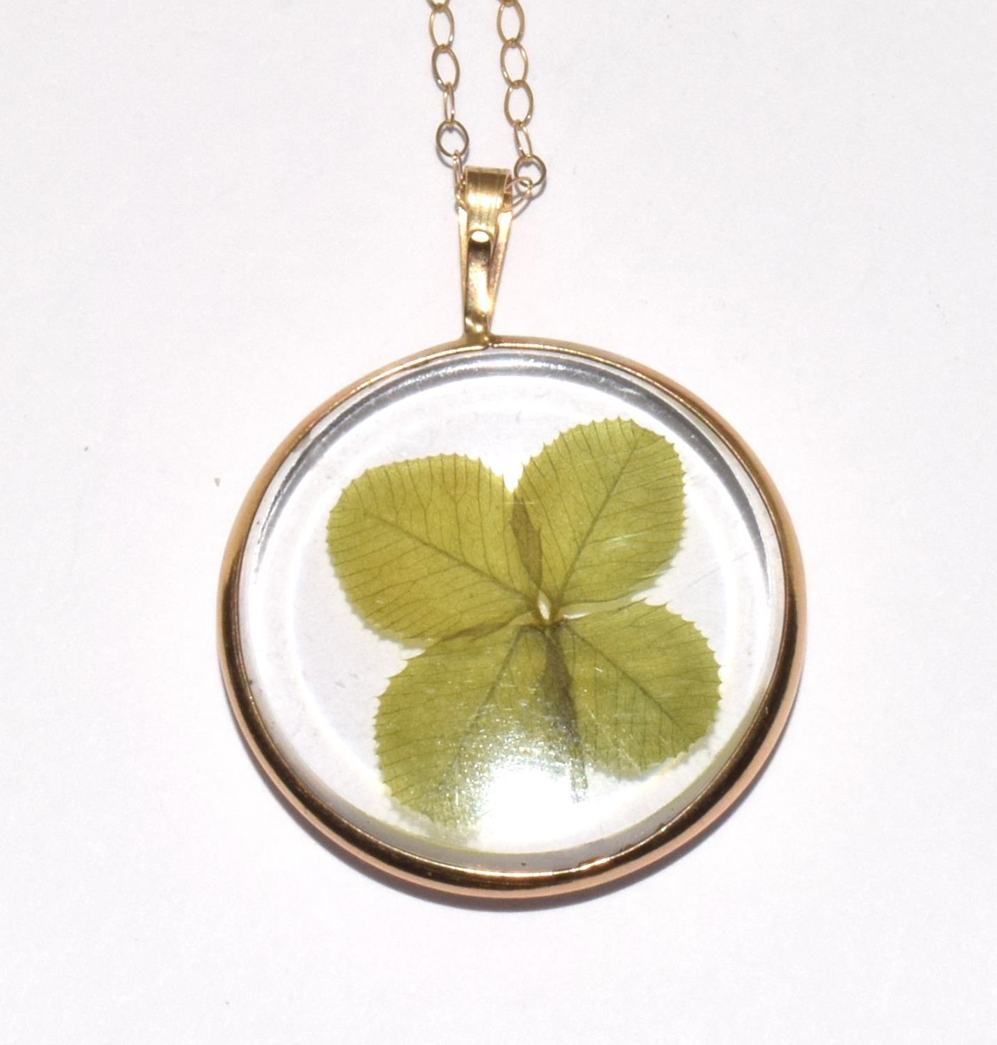 9ct gold 4 leaf clover pendant necklace chain 46cm 3.5g total - Image 2 of 5