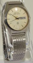 Quality Seiko Grand Twin Quartz watch ref:9943-8010, on stainless steel strap with new battery