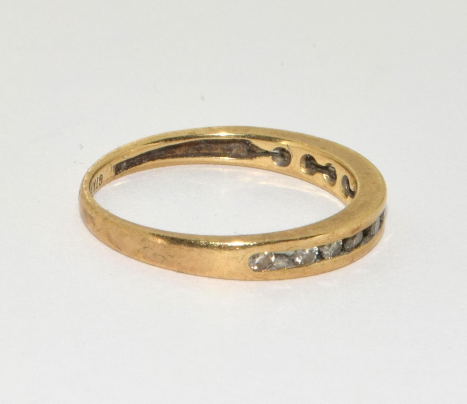 9ct gold ladies Diamond 1/2 eternity ring size W - Image 4 of 5
