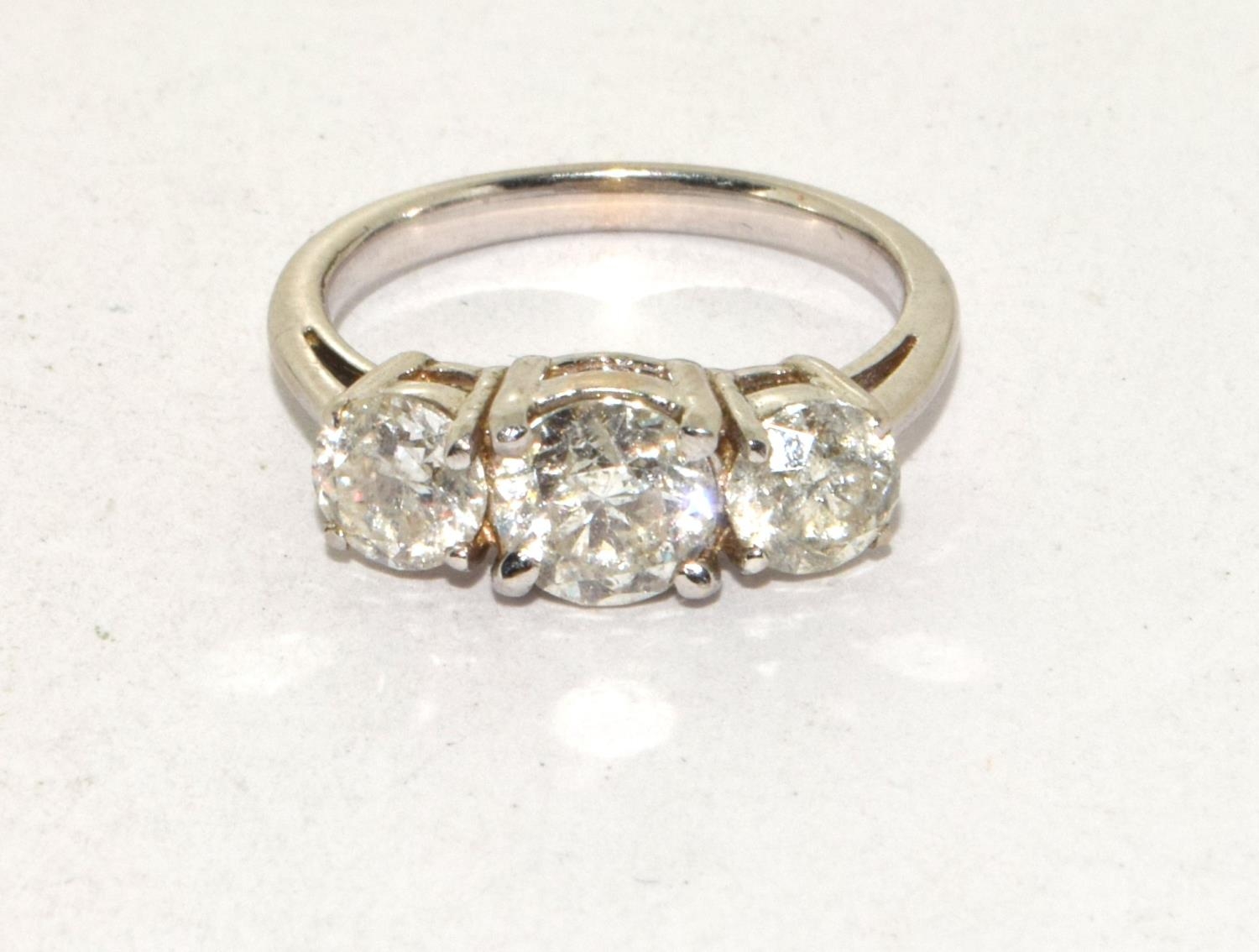 18ct white gold ladies 3 stone trilogy ring approx 2ct diamonds size K - Bild 4 aus 5