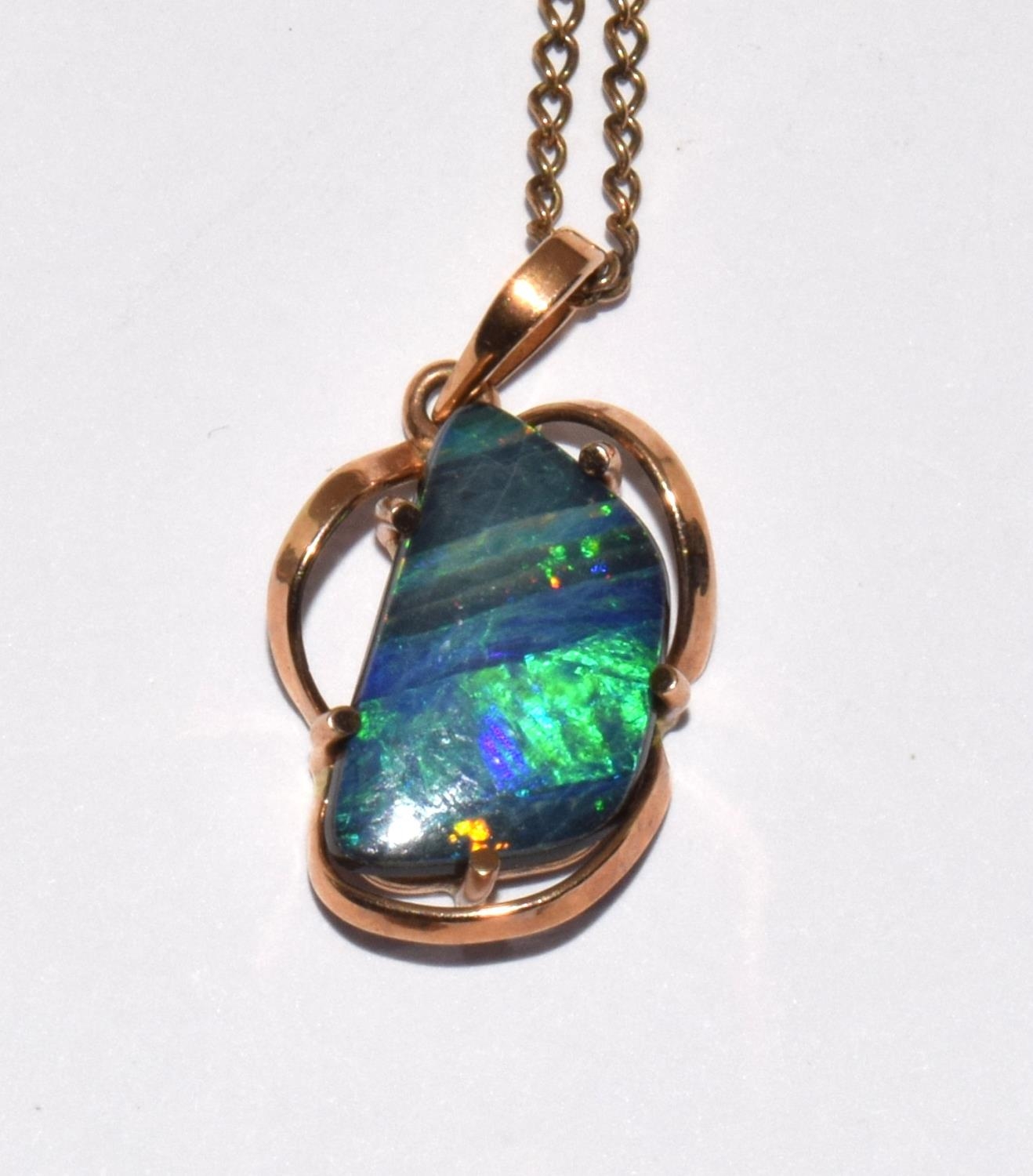 9ct gold Boulder Opal necklace pendant chain 54cm pendant 2.2cm - Image 2 of 6
