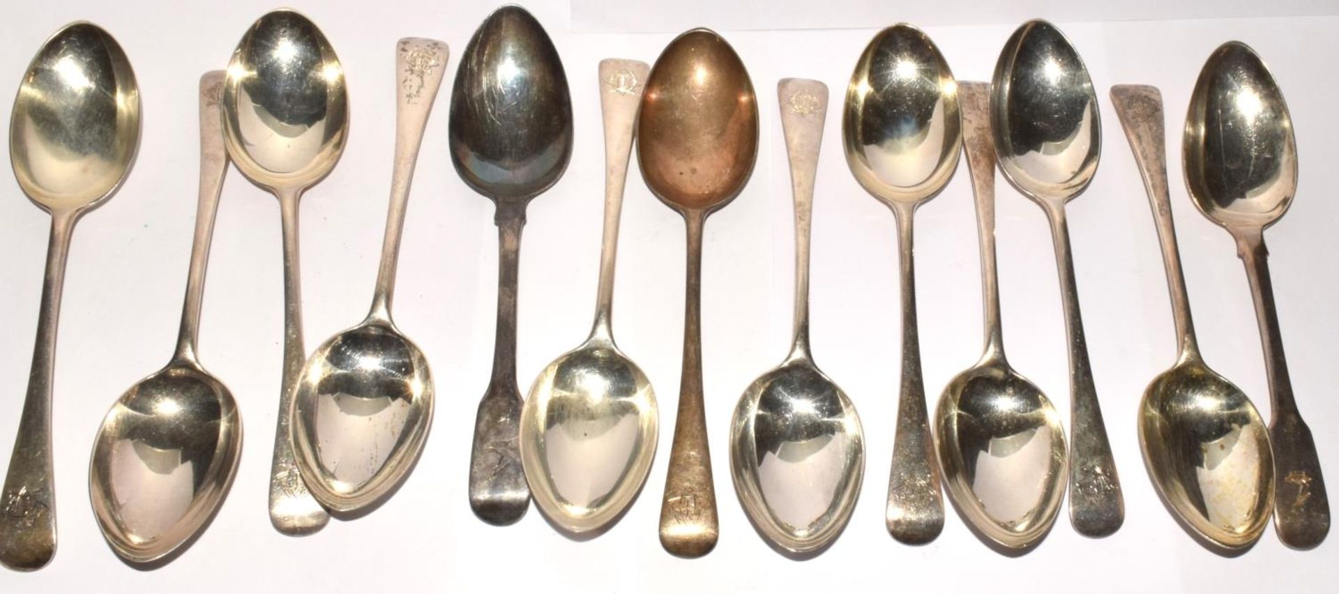 Good quantity of mixed silver flat ware 1140g - Image 4 of 6