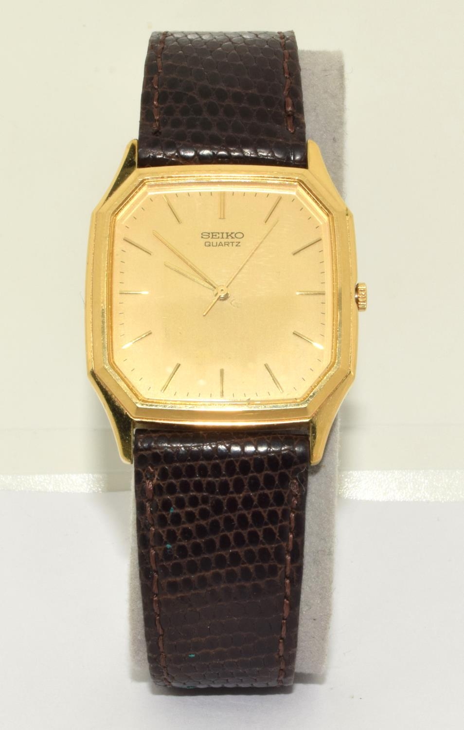 Seiko gilt face gents Dress watch on a leather strap boxed - Image 6 of 6