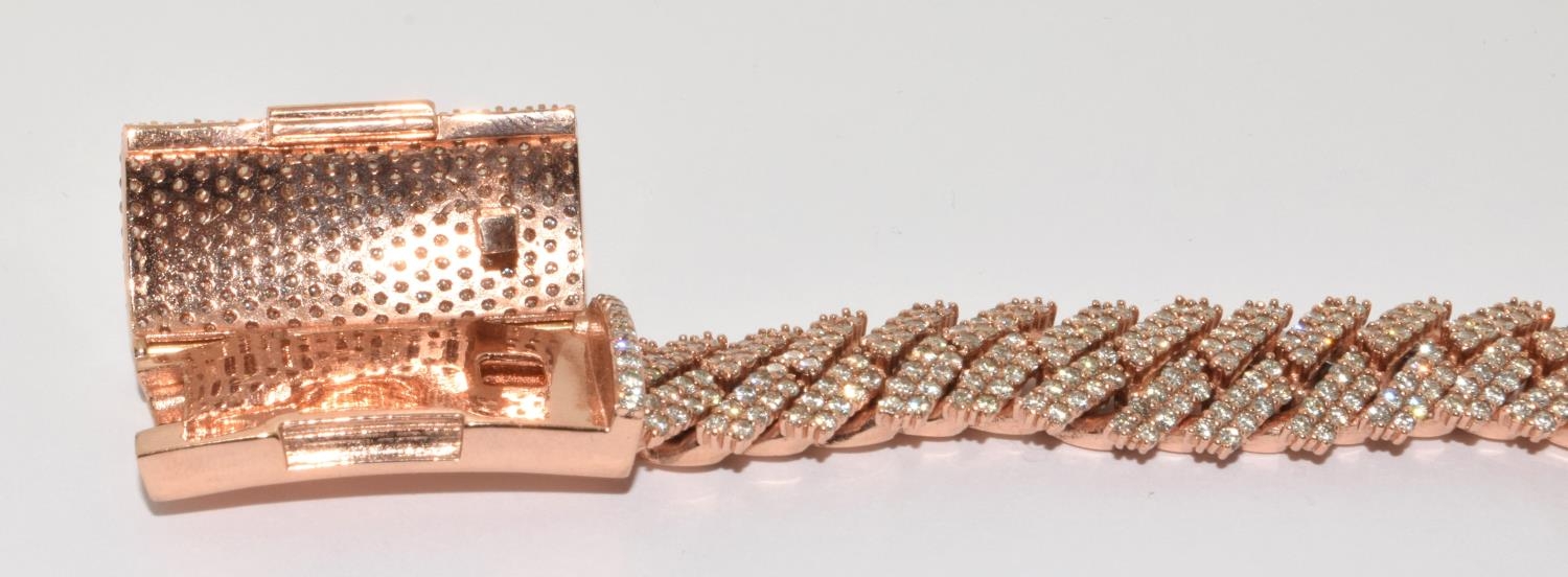 10ct rose gold Diamond encrusted bracelet set with approx 5ct diamonds in a herring bone pattern - Image 8 of 9