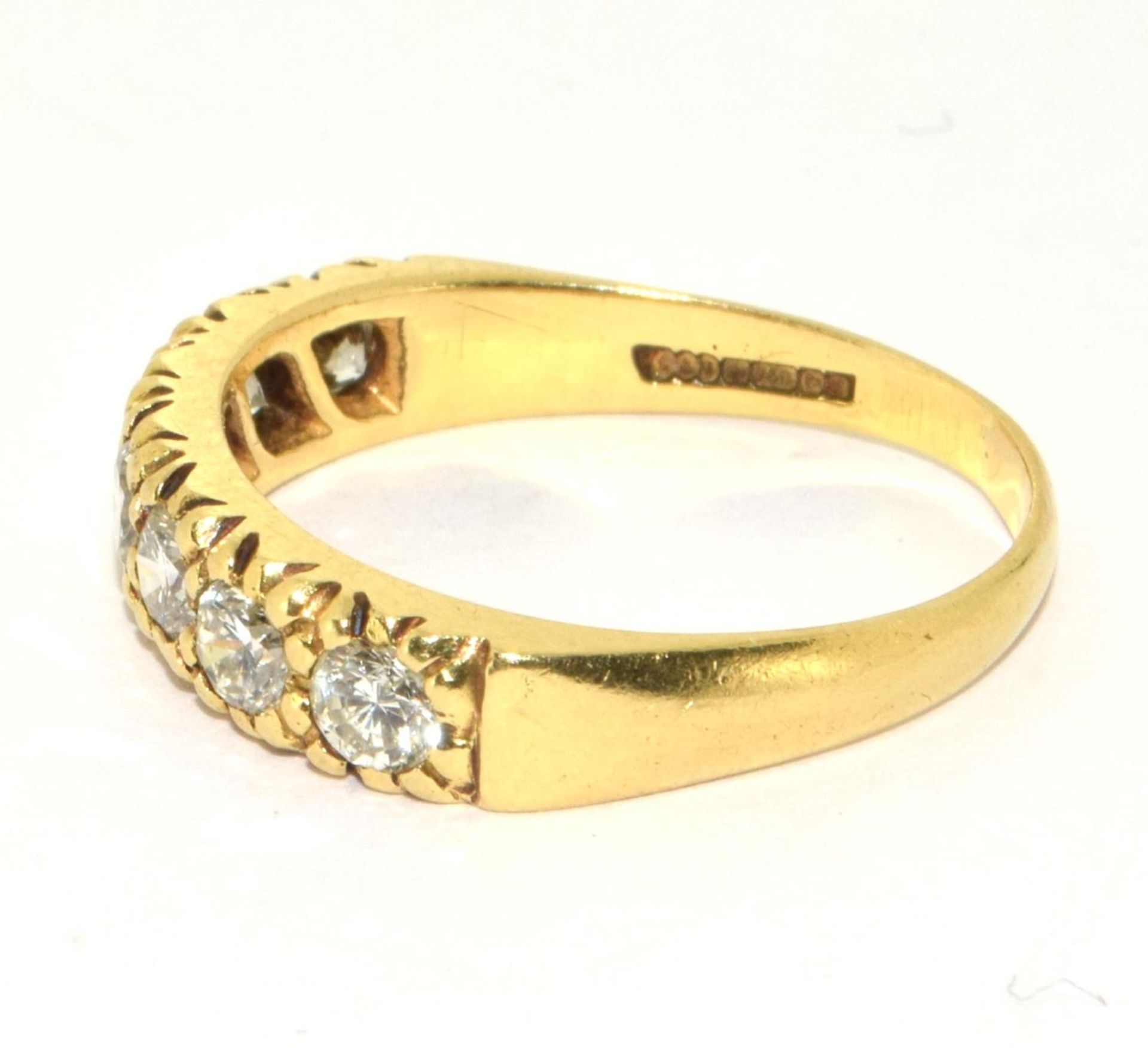 18ct yellow gold 1.2ct 7 stone Diamond ring 4.7g size R - Image 2 of 5