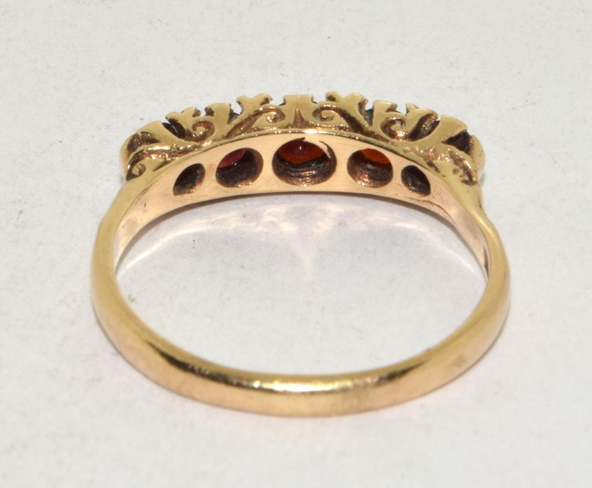 Vintage 9ct gold 5 stone Garnet ring 2.8g size Q - Image 3 of 5