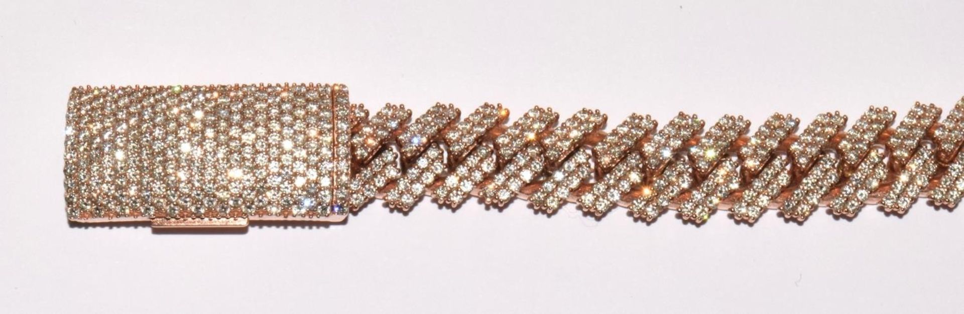 10ct rose gold Diamond encrusted bracelet set with approx 5ct diamonds in a herring bone pattern - Image 3 of 9