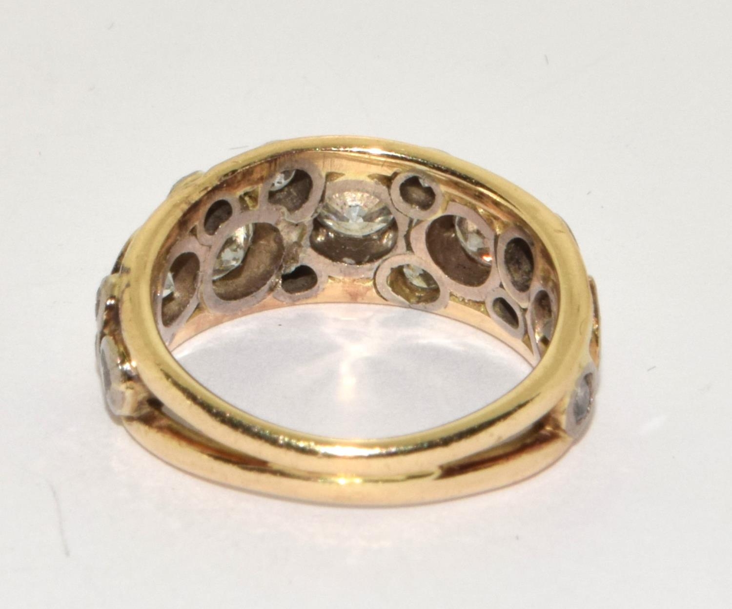 9ct gold ladies vintage Multiple Diamond ring of approx 1.5ct size N - Image 3 of 5