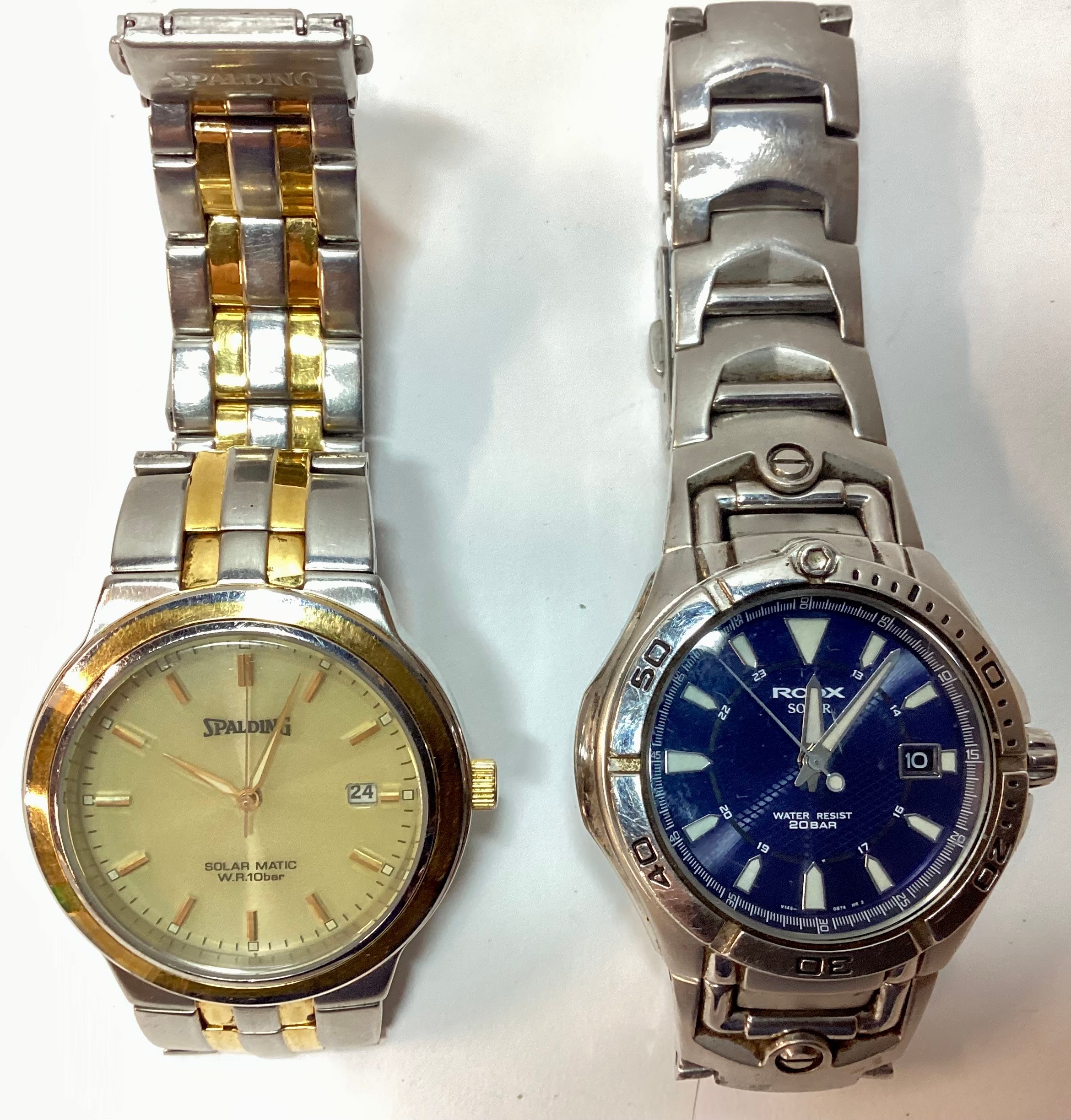 Two Gents Solar watches including an Alba Roox with Seiko V145 movement. Both seen working. (ref:8)