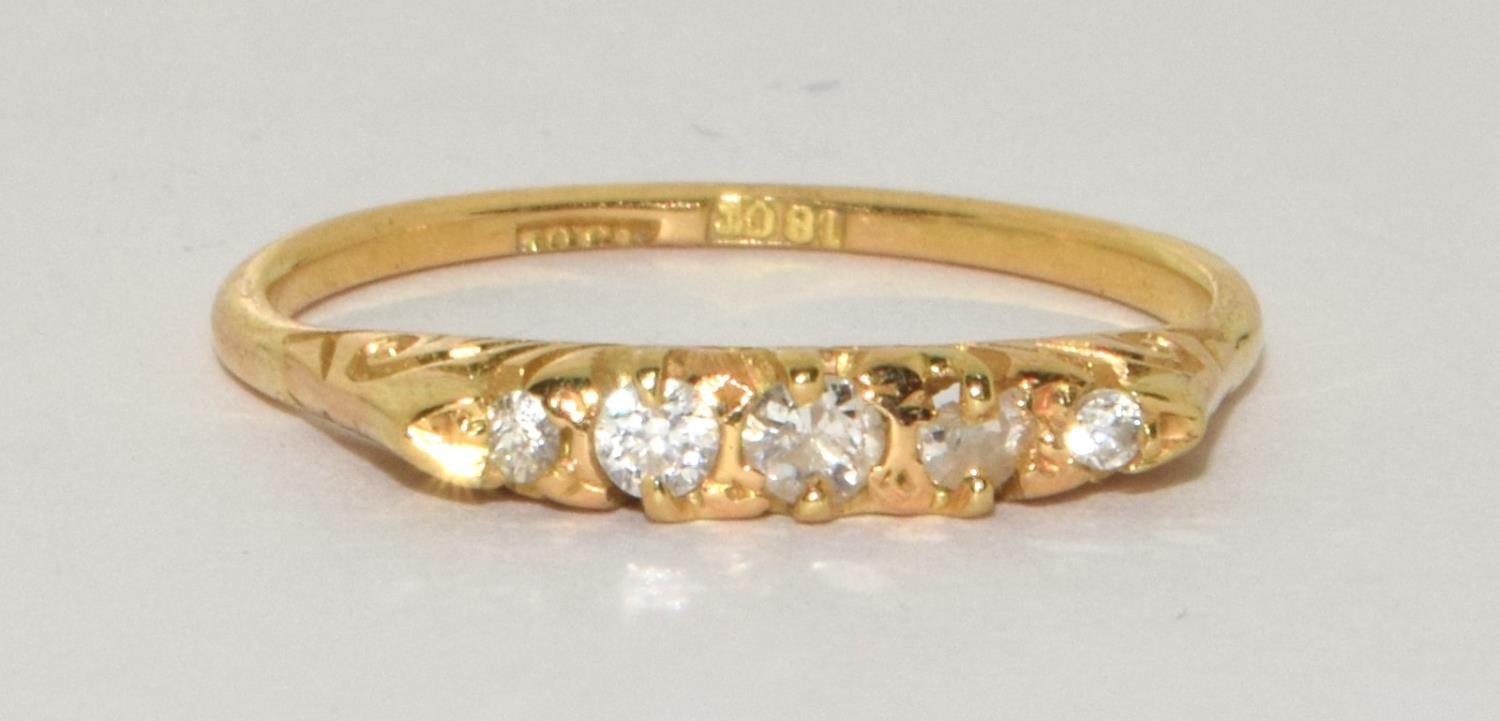18ct gold antique set 5 stone ladies diamond ring 3g size N - Image 5 of 6