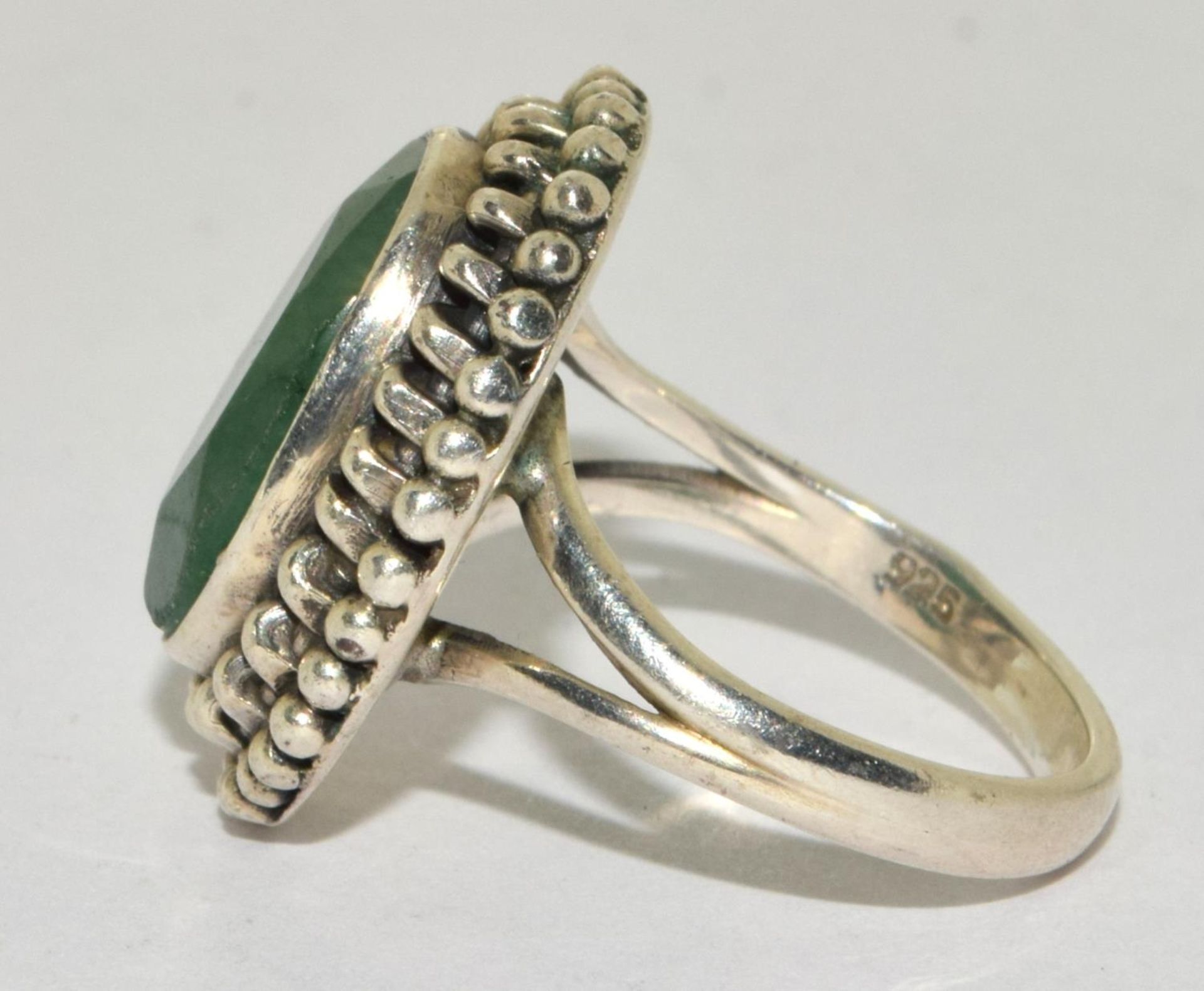 A 925 silver green agate ring size J - Image 2 of 3