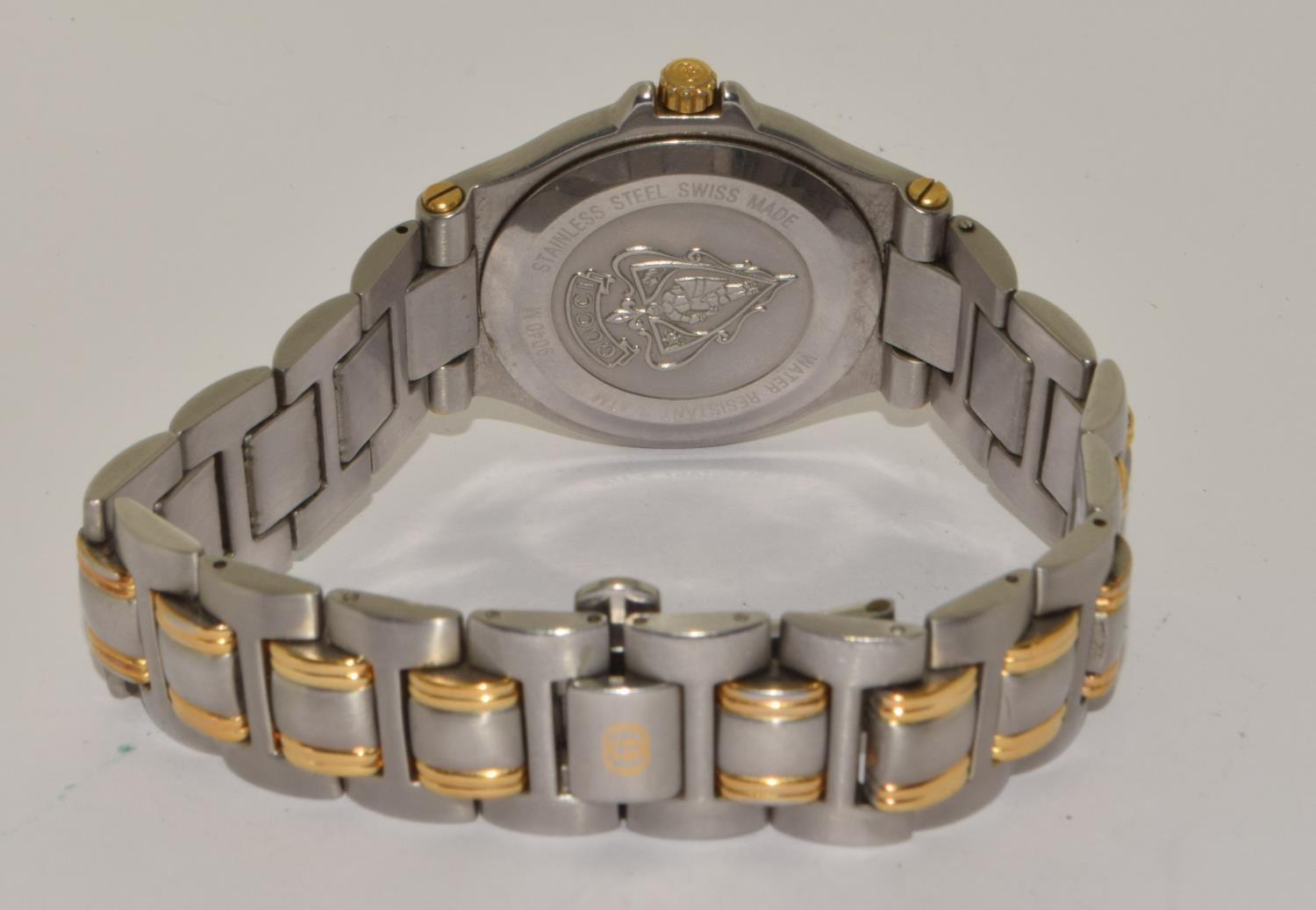 Gucci bi-metal 9040L analog display grey face watch boxed - Image 6 of 7