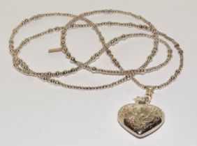 A Chlobo designer silver Heart pendant on a ball necklace of 88cm length