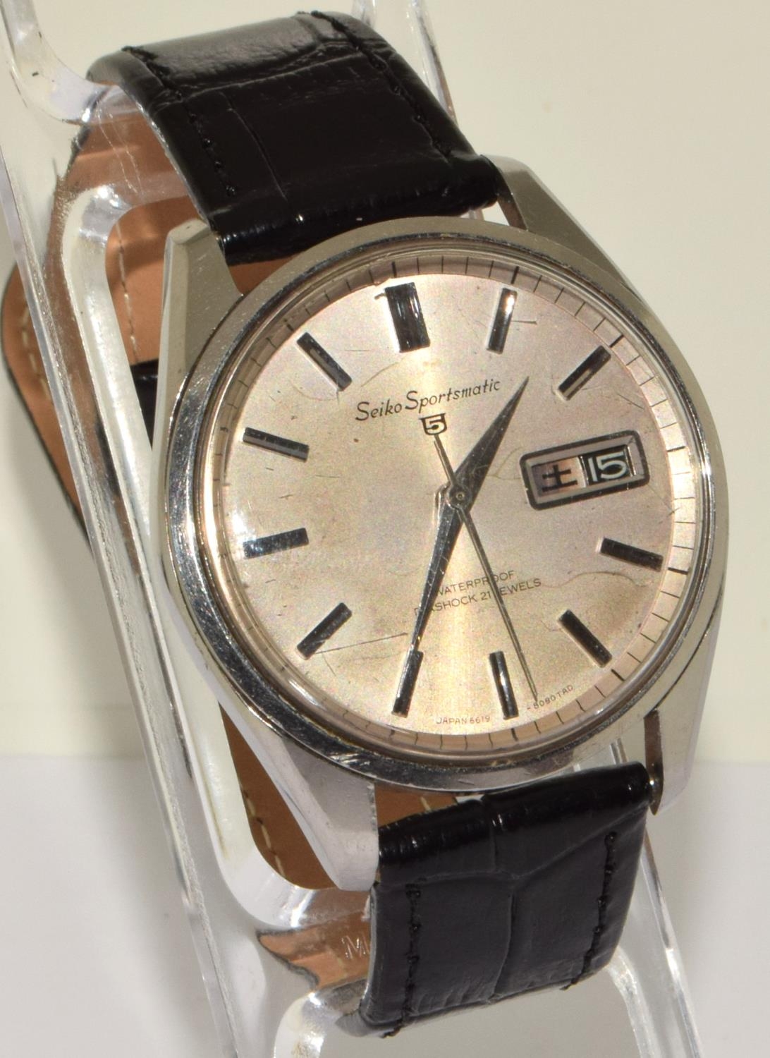 Seiko Sportsmatic 5 ref:6619-8060, serial number dates this watch to September 1965. With black