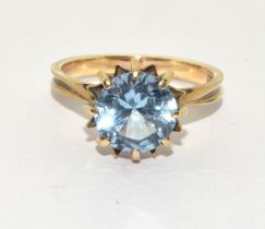 9ct gold Aquamarine ring size P