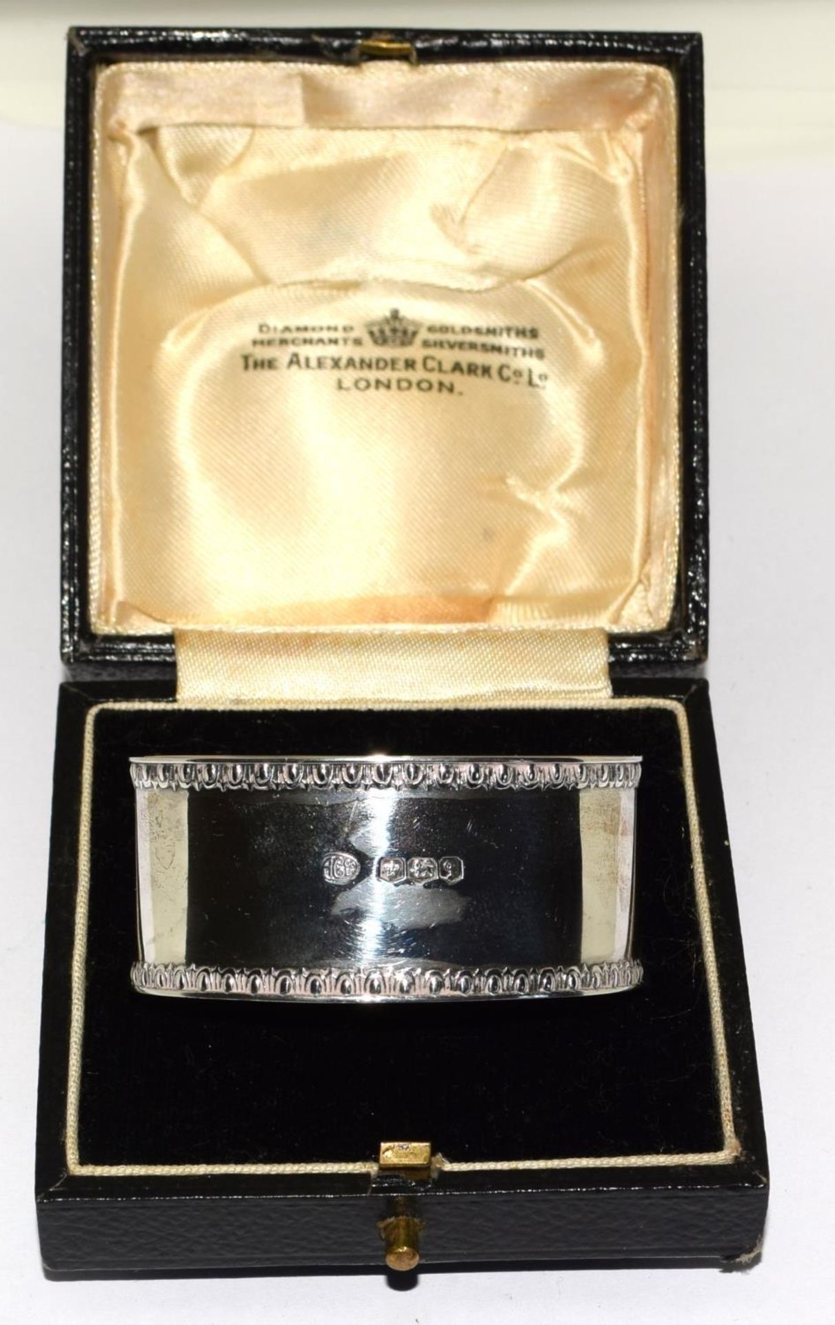 Silver Nap Kin ring in original presentation box