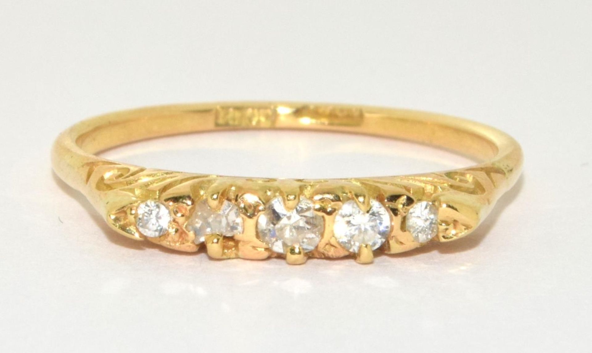 18ct gold antique set 5 stone ladies diamond ring 3g size N