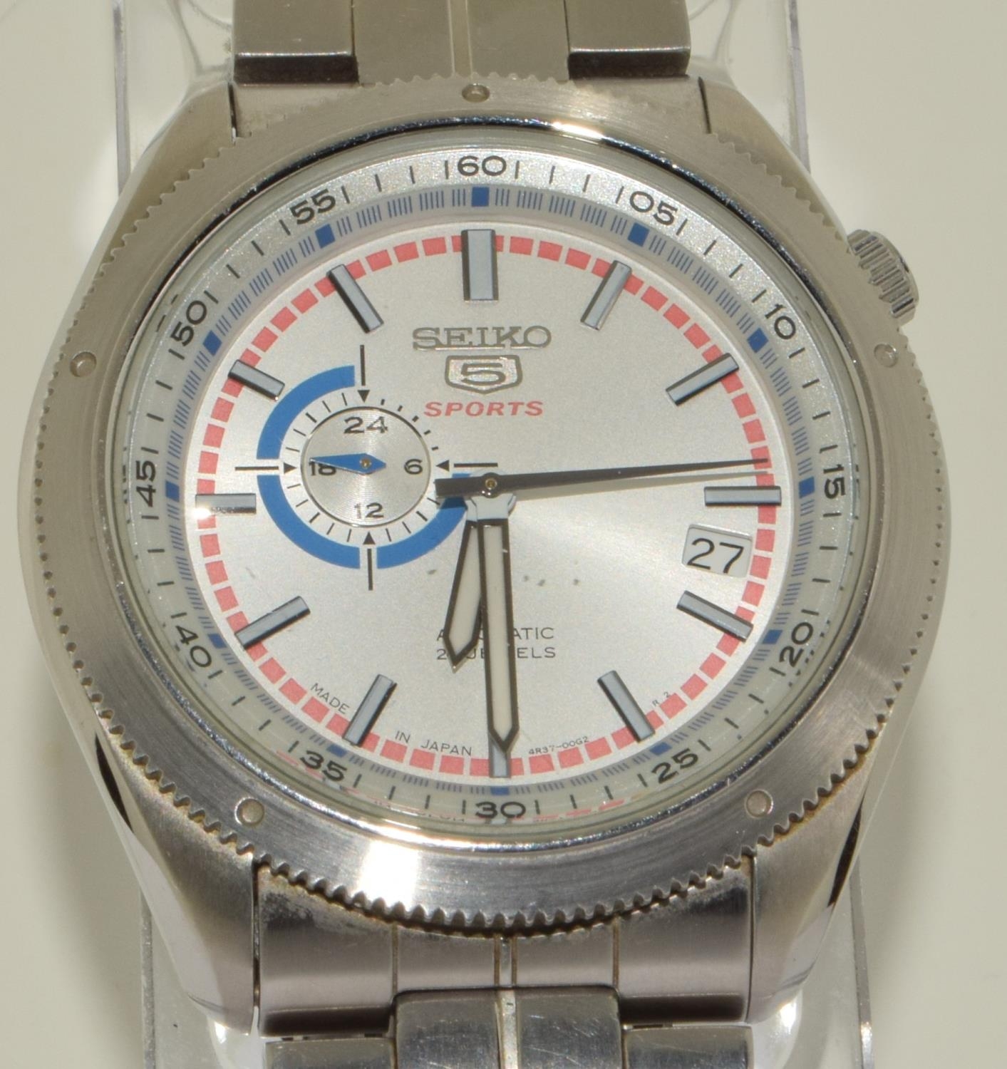 Seiko 5 Sports automatic 24 jewels ref 4R37-00G0. on stainless steel strap. Unusually crown is set - Image 2 of 6