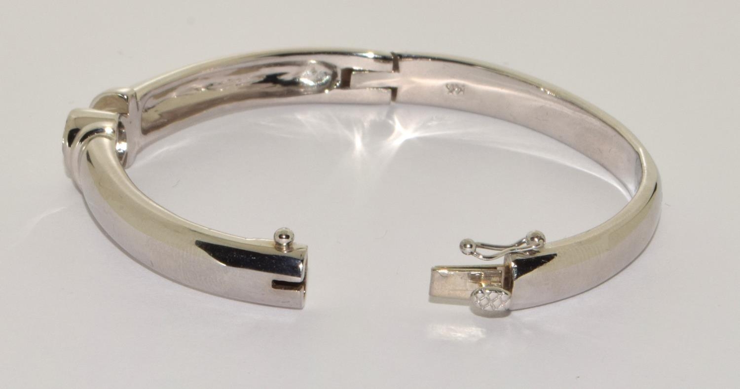 18ct white gold Diamond solitaire bangle Diamond is approx 1ct (New) - Image 3 of 6