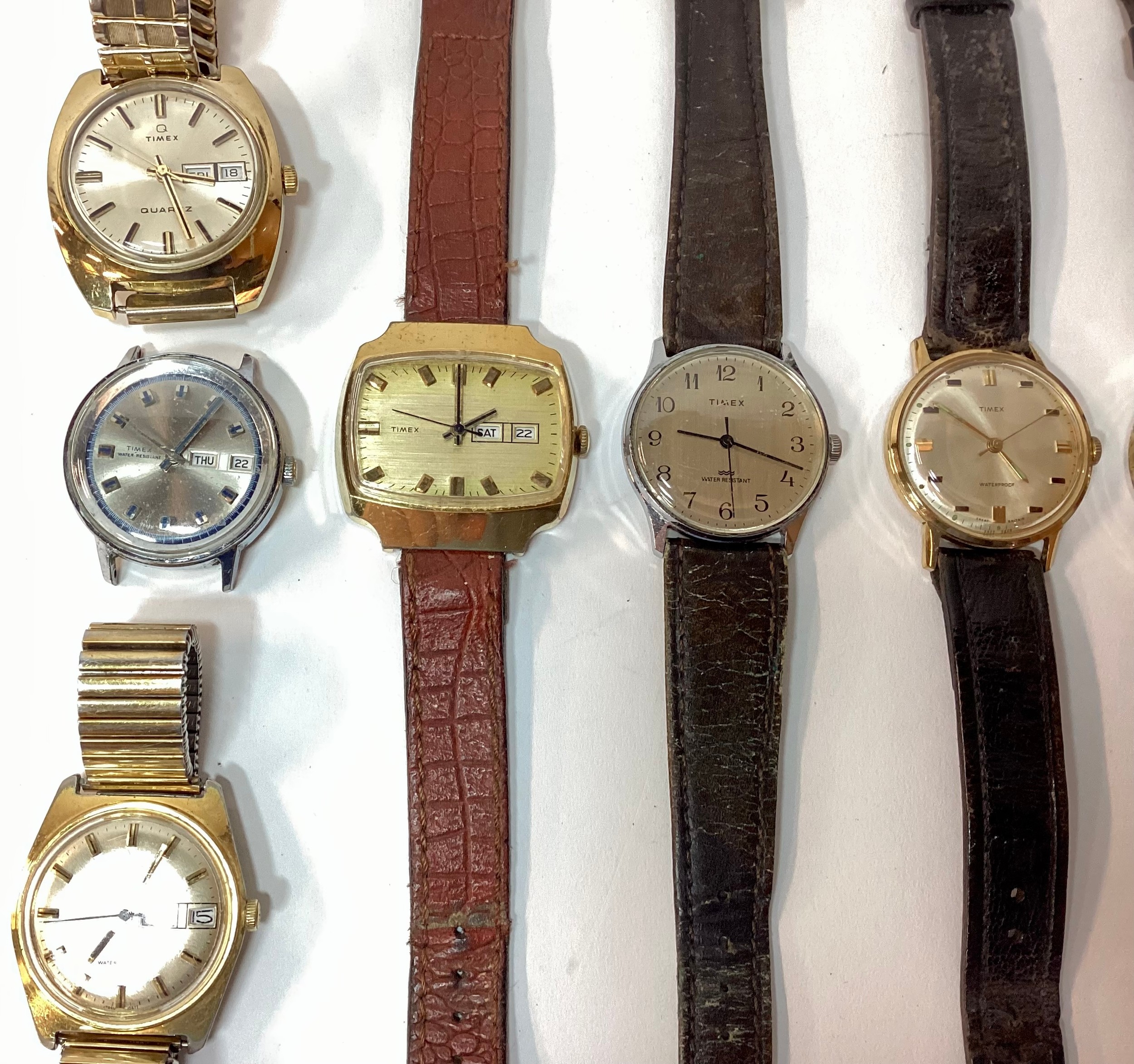 A collection of vintage gents Timex watches, mechanical and quartz. Many seen working at time of - Image 2 of 4