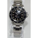 Rolex Submariner 5513, black dial and bezel Box, No papers. 10% + VAT buyers premium on this lot