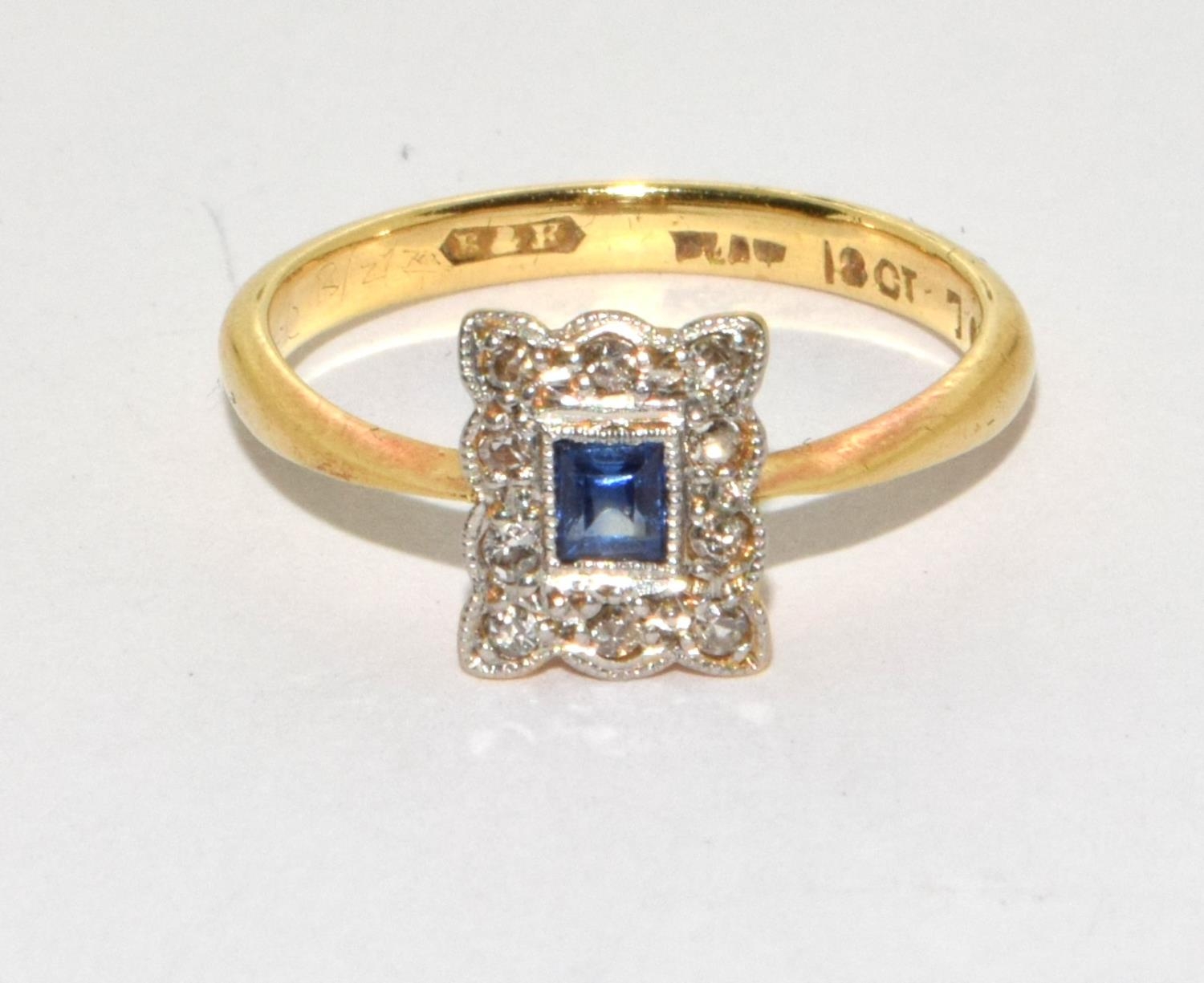 18ct gold Art Deco style ring set with central Sapphire surrounded by Diamonds in a square setting - Image 4 of 4