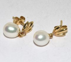 9ct gold Pearl pendant earrings
