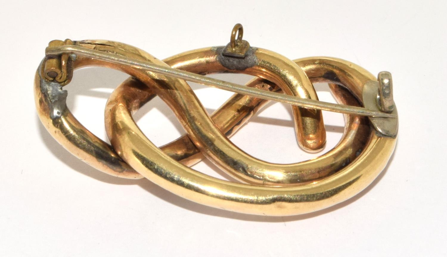 9ct gold Celtic knot brooch 8.2g - Image 4 of 5