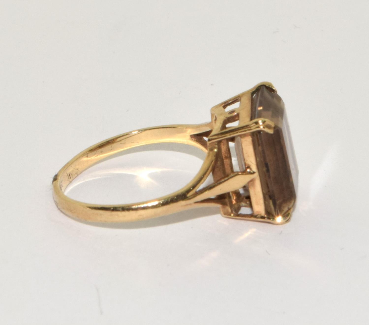 9ct gold Smokey quarts ring size M - Image 5 of 5