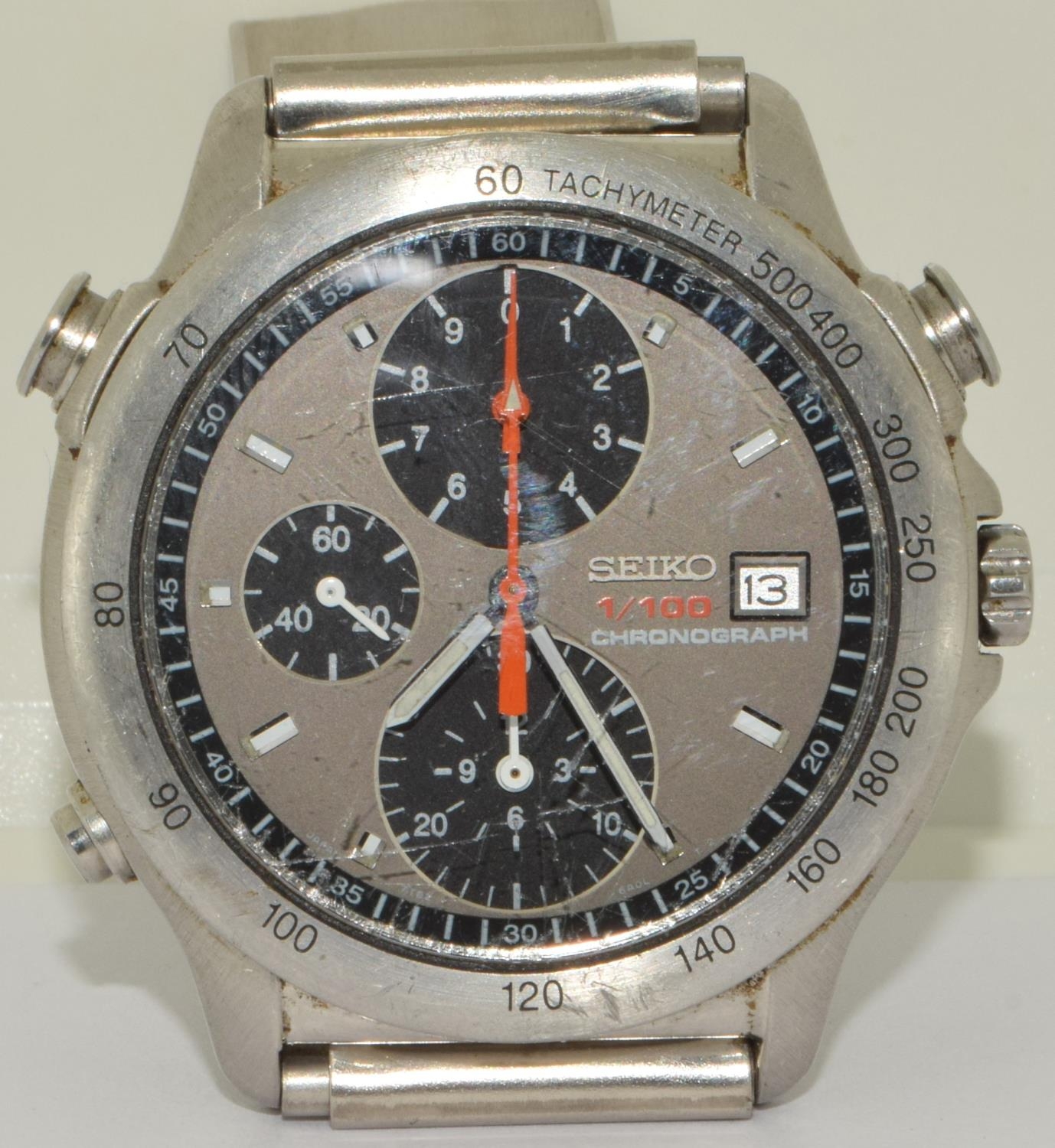 Seiko Chronograph ref:7T52-6A00 on stainless steel strap new battery working when catalogued. (ref: - Image 6 of 6