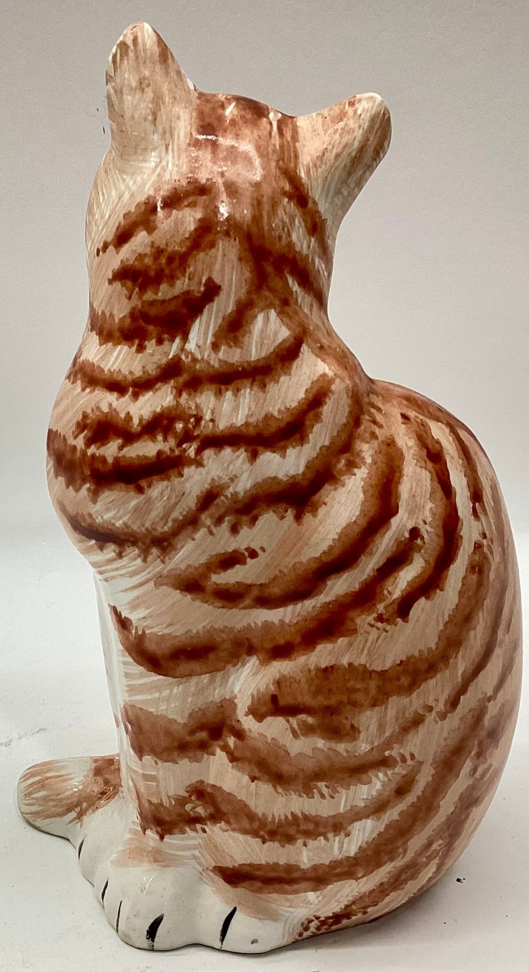 Poole Pottery interest model of a cat by Tony Morris, fully marked & signed to base 1998, 5.25" - Image 3 of 4