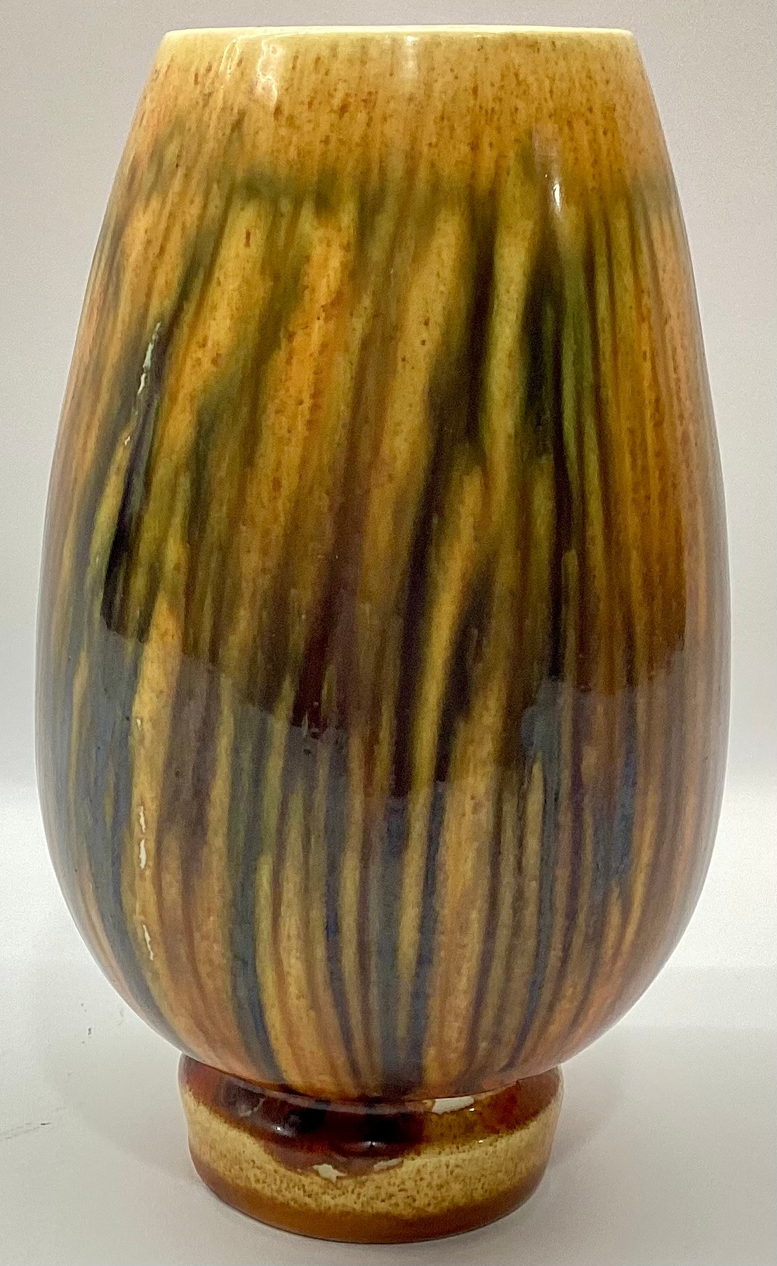 Poole Pottery rare & hard to find studio vase (pattern sheet vase no. 19) designed by Robert - Image 2 of 4