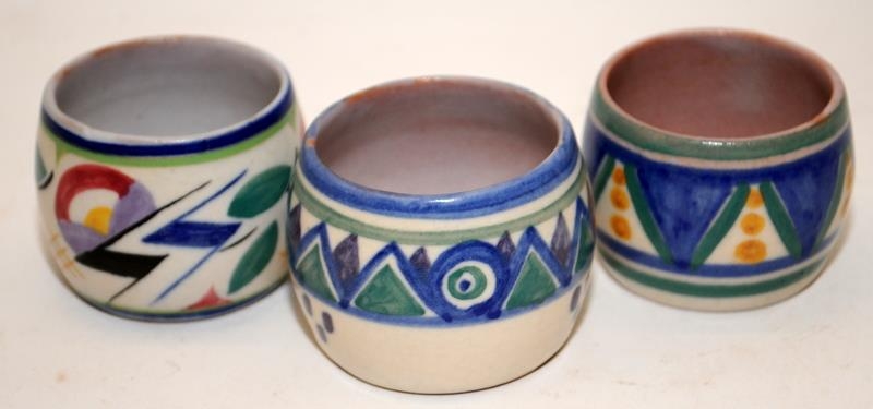 Poole Pottery group of egg cups to include KZ, LD, JV, TQ pattern. - Bild 4 aus 5