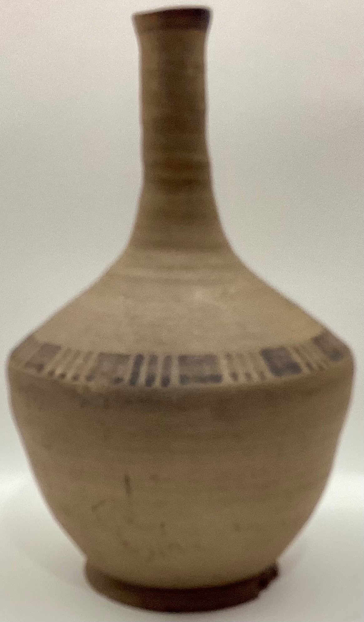 Poole Pottery Carter Stabler Adams very early Etruscan bottle vase 8.25" high. - Image 4 of 4