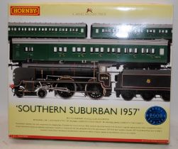 Hornby OO gauge Southern Suburban Train Pack ref:R2815. DCC Fitted. Boxed.