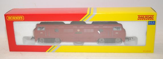 Hornby OO gauge BR Maroon Class 42 Thruster Locomotive ref:R3282. Boxed