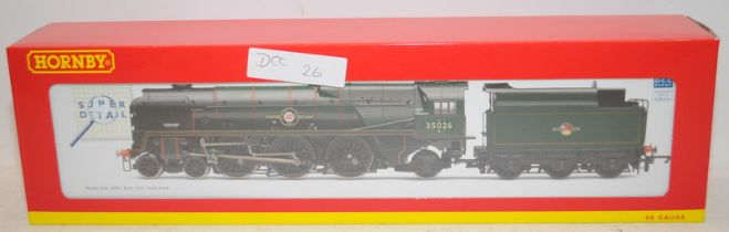 Hornby OO gauge Merchant Navy Class Locomotive Lamport and Holt Line ref:R2967. DCC Fitted, boxed