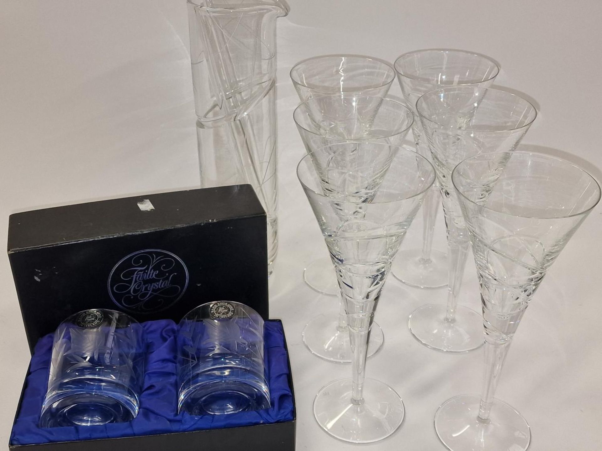 A set of 6 Royal Doulton crystal Luna wine glasses, a Royal Doulton wine carafe and a boxed pair - Image 2 of 4