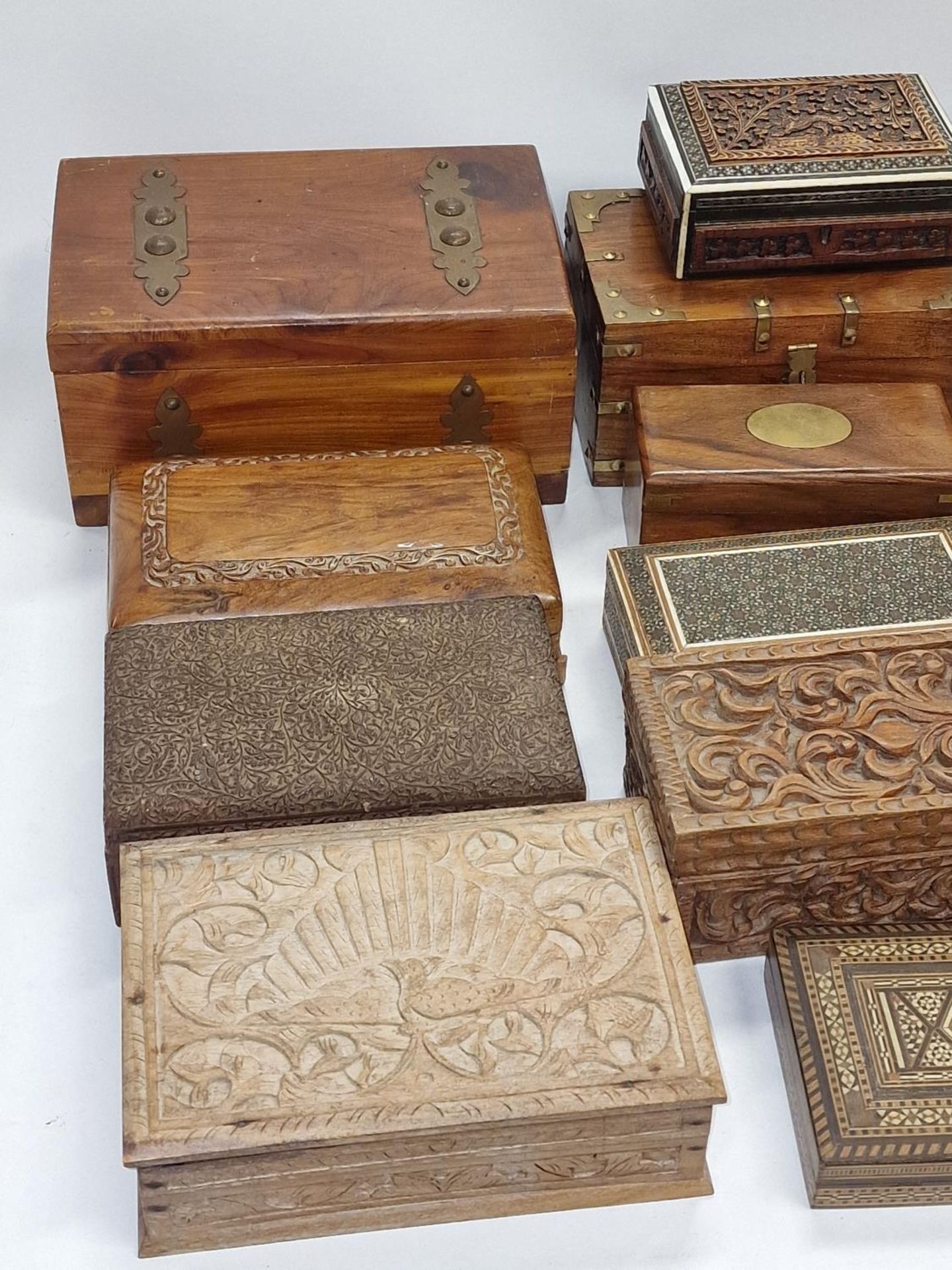 Large collection of vintage wooden boxes (18). - Image 2 of 4