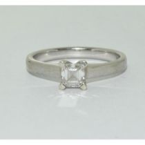 9ct white gold ladies Princess cut Diamond solitaire ring approx 0.33ct size N