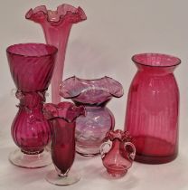 A collection of cranberry coloured glassware (6).