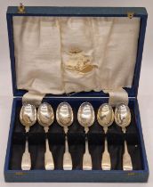 Boxed set of 6 tea spoons 120g