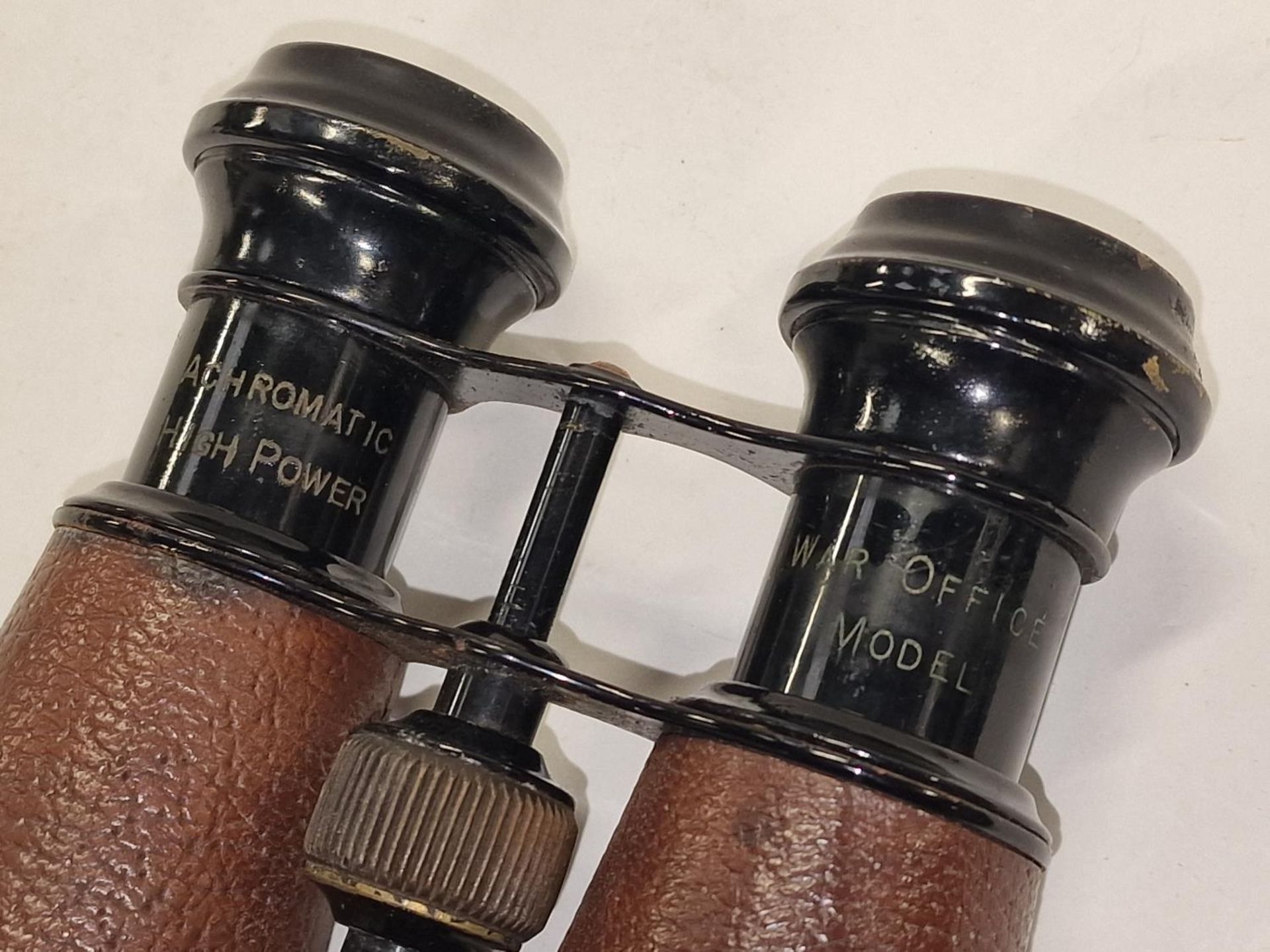 Pair of vintage Achromatic French War Office binoculars. - Image 3 of 4