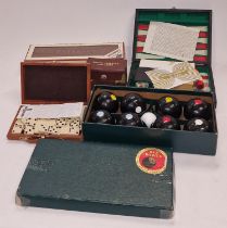 Collection of vintage games to include bowls set, cribbage, dominoes etc.